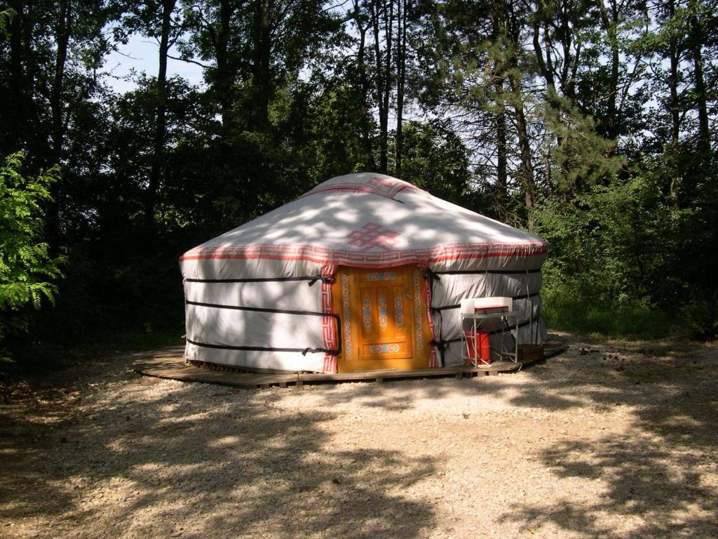 Camping De La Croix D'Arles Bourg  Rum bild